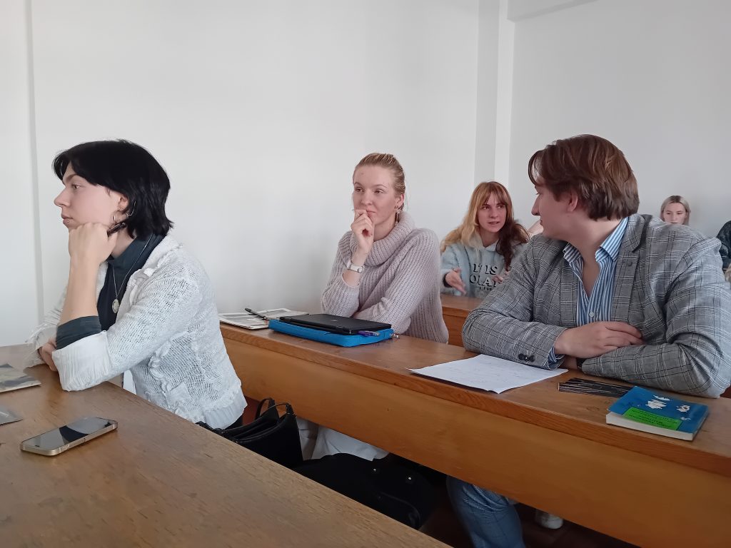 Beyond Language wykład"Audiodeskrypcja" 2023