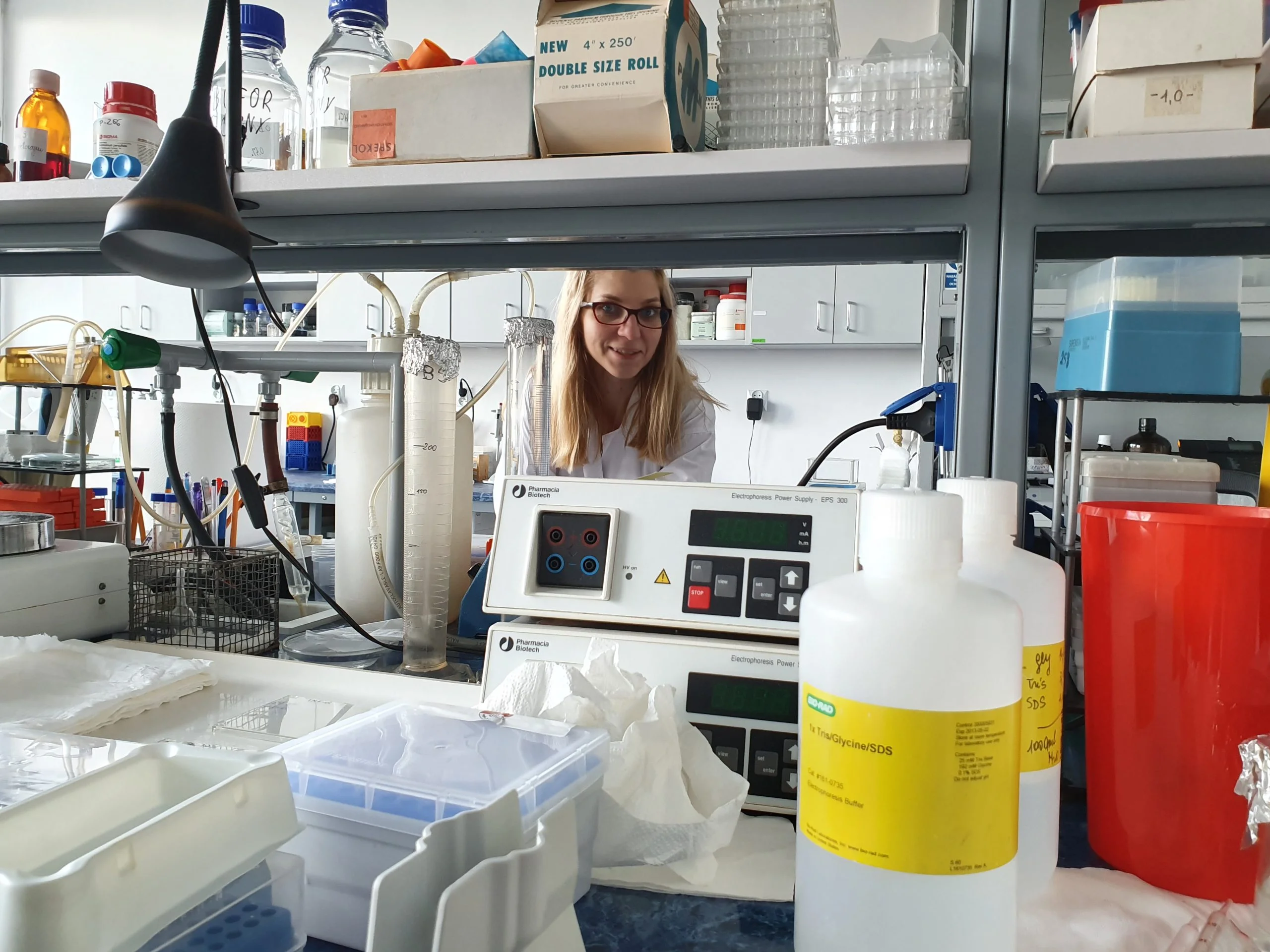 w laboratorium chemicznym