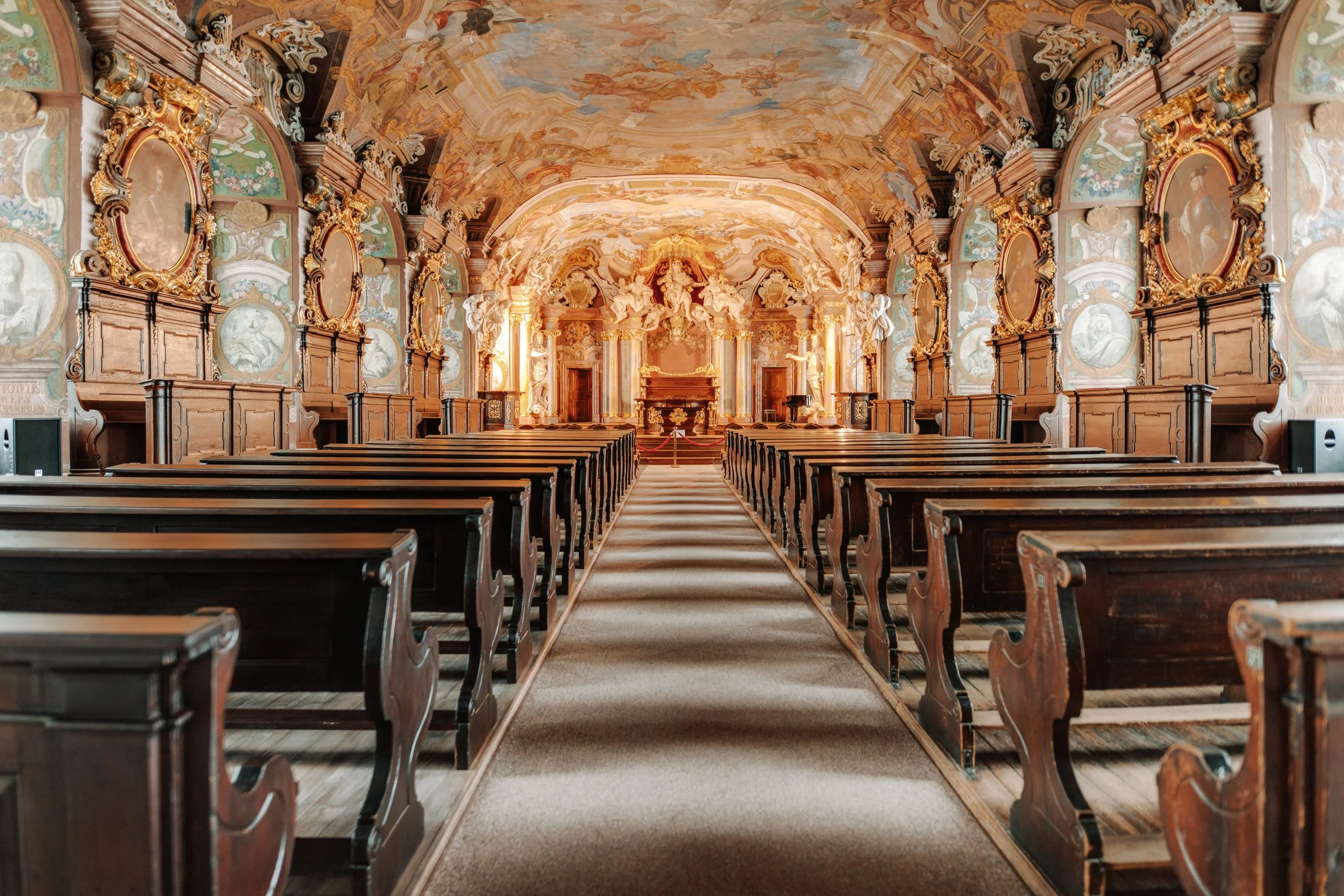 zdjęcie wnętrza Auli Leopoldina UWr